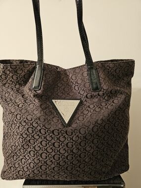 GUESS Brown Signature Logo Tote Bag